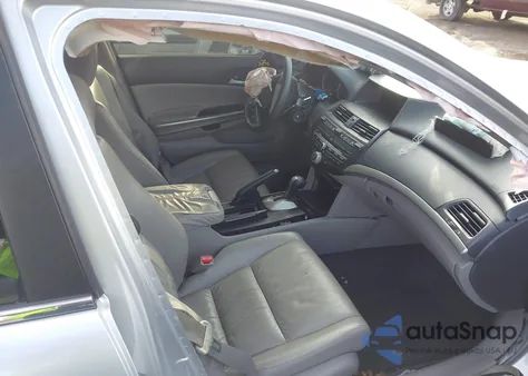 2008 Honda Accord 2.4 Ex-L z USA, uszkodzony, nr VIN 1HGCP26838A052232